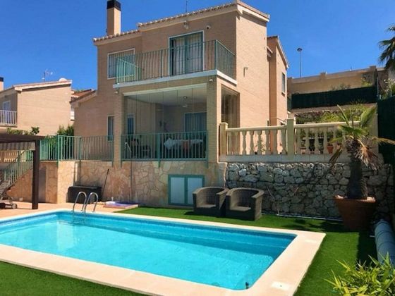 Foto 1 de Casa en venda a Gata de Gorgos de 3 habitacions amb terrassa i piscina