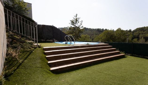 Foto 2 de Casa en venda a calle Montrodo de 5 habitacions amb terrassa i piscina