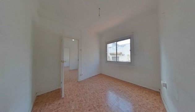 Foto 1 de Venta de piso en Sant Joan Despí de 2 habitaciones con calefacción