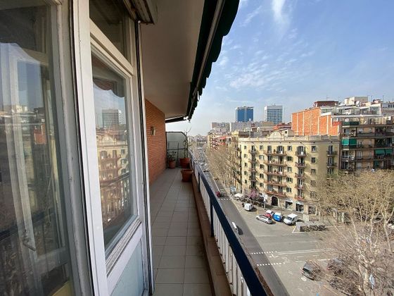 Foto 2 de Pis en venda a La Nova Esquerra de l'Eixample de 4 habitacions amb terrassa i balcó