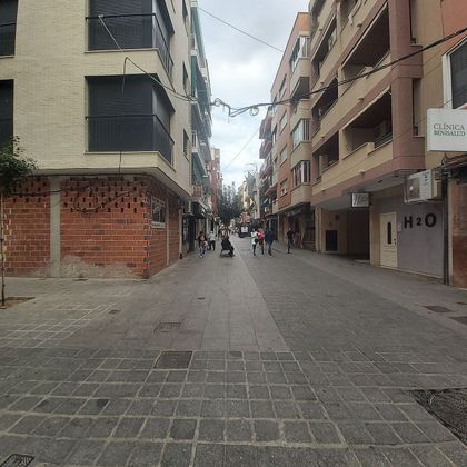 Foto 2 de Local en lloguer a calle Tomas Ortuño de 56 m²