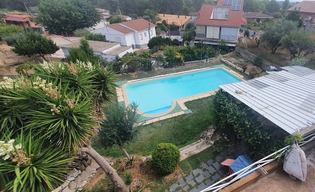 Foto 2 de Xalet en venda a Sant Esteve Sesrovires de 4 habitacions amb terrassa i piscina