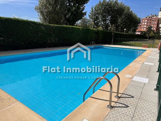 Foto 2 de Àtic en venda a paseo Paraiso de 3 habitacions amb terrassa i piscina