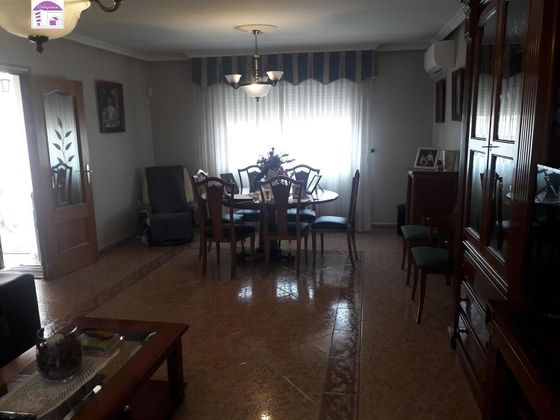 Foto 2 de Casa adosada en venta en Illescas de 3 habitaciones con terraza y piscina