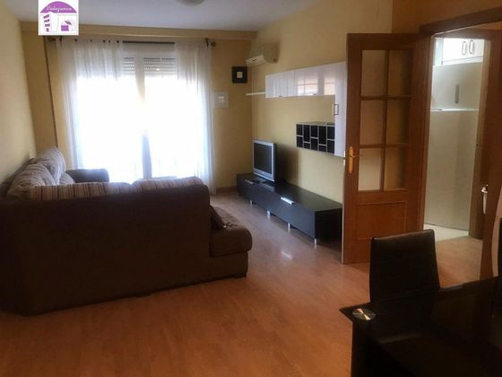 Foto 1 de Piso en venta en Borox de 2 habitaciones con garaje y aire acondicionado