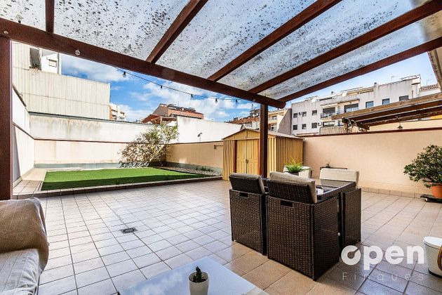 Foto 1 de Pis en venda a Plaça Catalunya - Escola Industrial de 2 habitacions amb terrassa i garatge