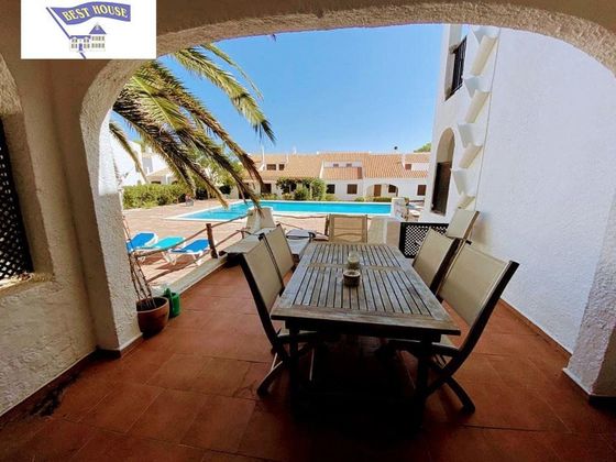Foto 1 de Piso en venta en Mercadal (Es) de 3 habitaciones con terraza y piscina