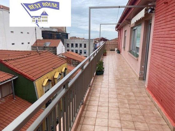 Foto 1 de Piso en venta en Bermeo de 3 habitaciones con terraza y calefacción