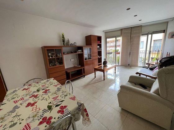 Foto 2 de Pis en venda a Tordera de 3 habitacions amb balcó i calefacció