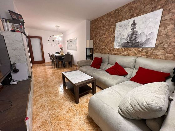 Foto 2 de Piso en venta en Els Pins de 4 habitaciones con terraza y garaje