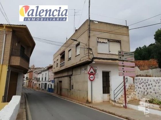 Foto 1 de Casa rural en venda a Pedralba de 6 habitacions amb terrassa i garatge