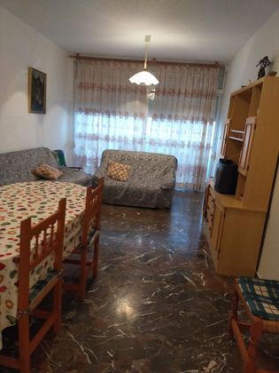 Foto 2 de Pis en venda a carretera Almeria de 3 habitacions amb terrassa i ascensor