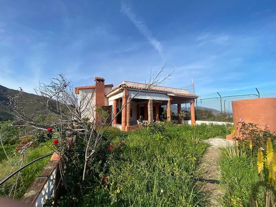 Foto 2 de Casa rural en venda a calle Rio de Ojen de 1 habitació amb terrassa i piscina