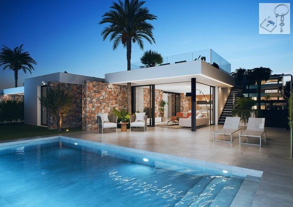 Foto 2 de Casa en venda a Mar Menor Golf de 3 habitacions amb piscina
