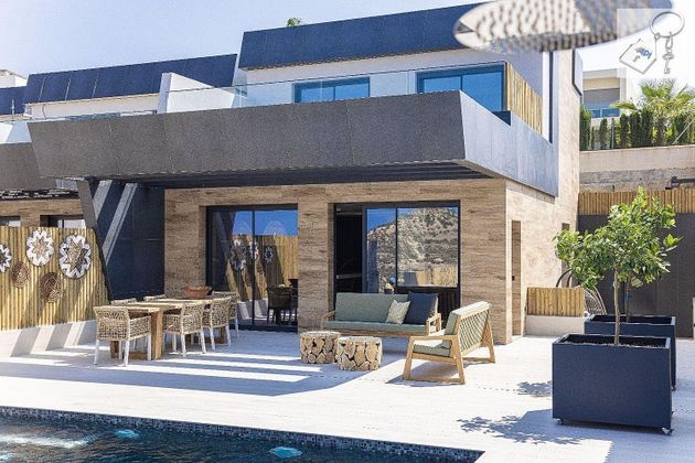 Foto 1 de Casa rural en venta en Ciudad Quesada de 3 habitaciones con terraza y piscina