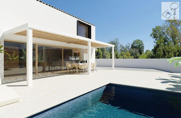 Foto 1 de Venta de casa en Orxeta de 4 habitaciones con terraza y piscina