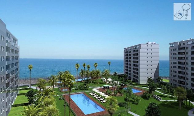 Foto 2 de Pis en venda a  El Acequión - Los Naúfragos de 3 habitacions amb terrassa i piscina