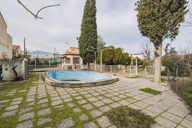 Foto 1 de Xalet en venda a calle Las Viñas de 3 habitacions amb terrassa i piscina