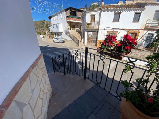 Foto 2 de Casa en venda a Canillas de Aceituno de 5 habitacions amb terrassa i jardí
