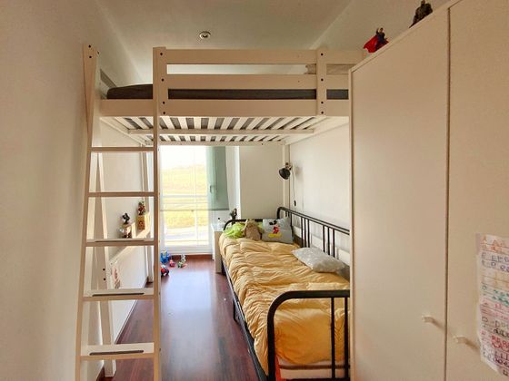 Foto 2 de Pis en venda a Manlleu de 3 habitacions amb terrassa i garatge