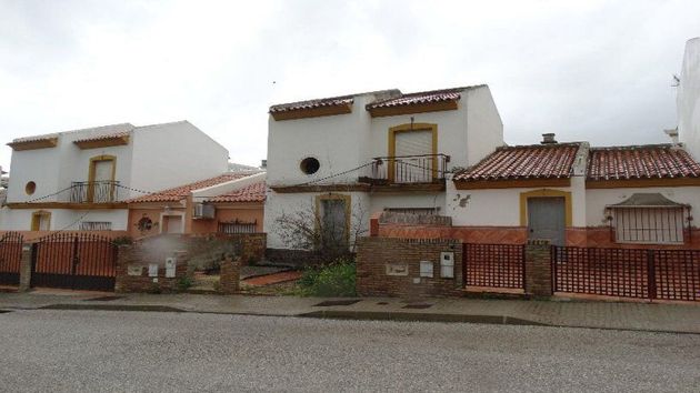 Foto 2 de Pis en venda a Morón de la Frontera de 4 habitacions i 110 m²