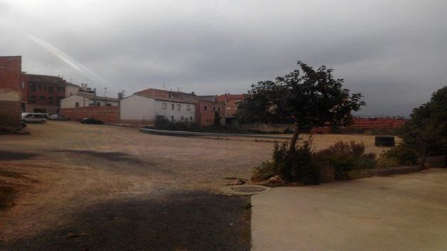 Foto 2 de Venta de terreno en Villamediana de Iregua de 4410 m²