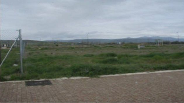 Foto 2 de Venta de terreno en San Pedro del Arroyo de 1884 m²