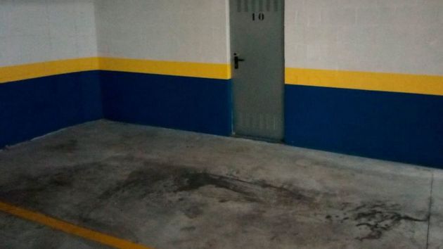 Foto 1 de Venta de garaje en Benalmádena pueblo de 27 m²