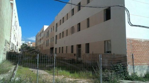Foto 1 de Venta de terreno en Torredonjimeno de 22981 m²