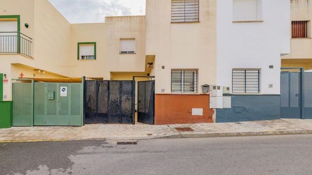 Foto 2 de Casa en venda a Huévar del Aljarafe de 3 habitacions i 91 m²