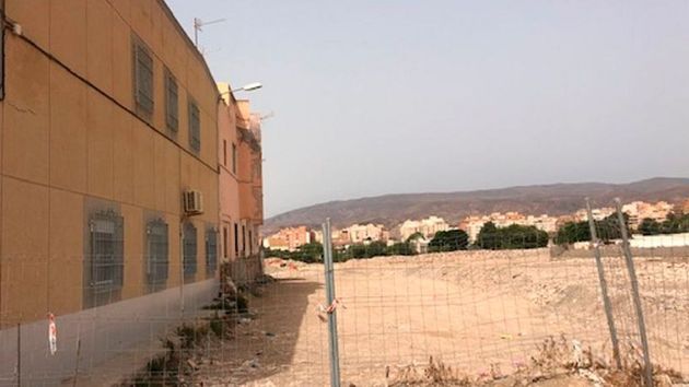 Foto 1 de Venta de terreno en Los Molinos - Villa Blanca de 563 m²