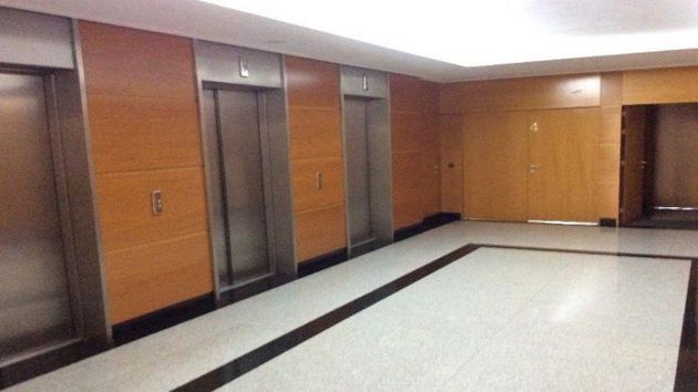 Foto 1 de Oficina en venda a Montigalà -Sant Crist amb ascensor