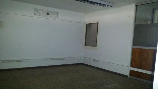 Foto 2 de Oficina en venta en Centre - Santa Coloma de Gramanet de 109 m²