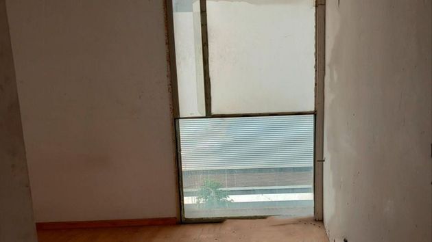 Foto 2 de Pis en venda a Centre - Badalona de 4 habitacions amb terrassa i garatge