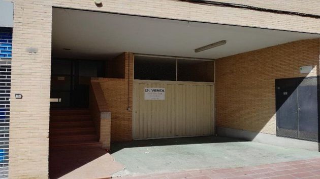 Foto 2 de Garatge en venda a Puebla de Alfindén (La) de 14 m²