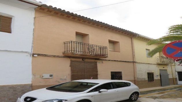 Foto 1 de Piso en venta en Palma de Gandía de 5 habitaciones con terraza y calefacción