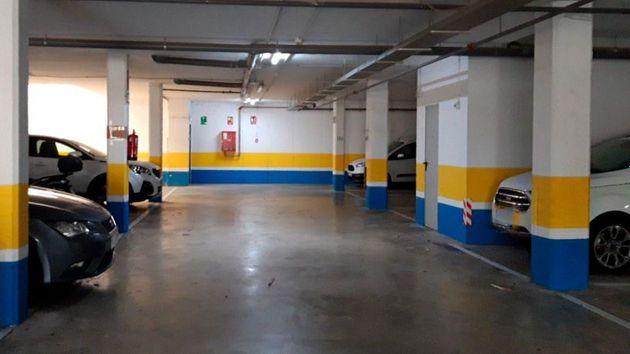Foto 1 de Garaje en venta en Clarà de 20 m²