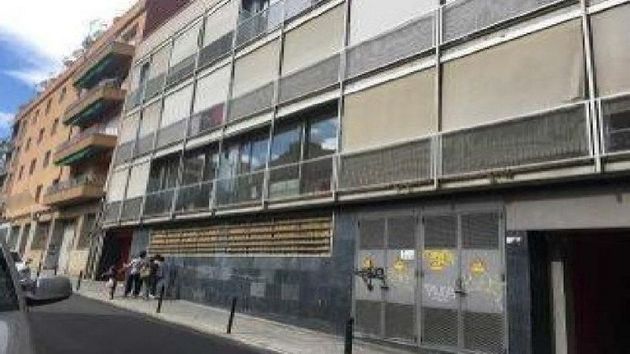 Foto 2 de Local en venda a Plaça Catalunya - Escola Industrial de 174 m²