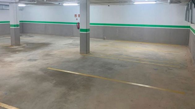 Foto 2 de Garatge en venda a Ulldecona de 10 m²