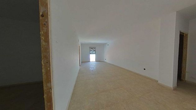 Foto 2 de Venta de piso en Quintana de la Serena de 3 habitaciones con ascensor