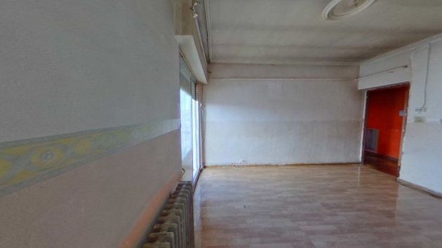 Foto 1 de Pis en venda a Venta de Baños de 3 habitacions i 99 m²