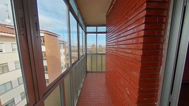Foto 1 de Pis en venda a Zaramaga de 3 habitacions amb terrassa i ascensor