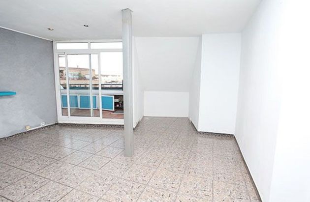 Foto 2 de Pis en venda a Sant Andreu de la Barca de 2 habitacions amb terrassa
