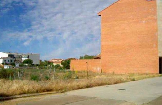 Foto 1 de Venta de terreno en Valencia de Don Juan de 1332 m²