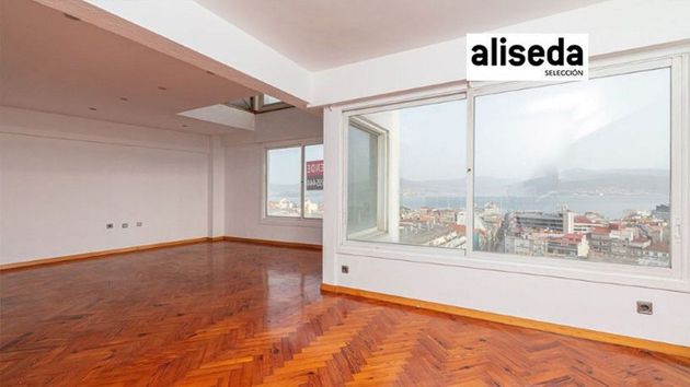Foto 1 de Venta de piso en Areal – Zona Centro de 3 habitaciones con terraza y balcón