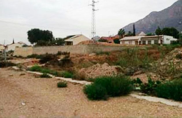 Foto 2 de Venta de terreno en Orihuela ciudad de 3690 m²