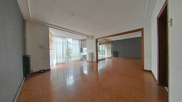Foto 1 de Piso en venta en Sant Gervasi - Galvany de 5 habitaciones con balcón y ascensor