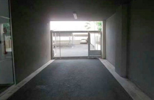 Foto 2 de Venta de garaje en Deltebre de 365 m²