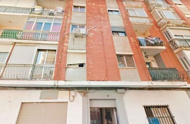 Foto 1 de Piso en venta en Zona Calle Valencia de 3 habitaciones con terraza