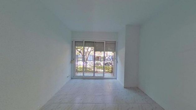 Foto 1 de Venta de piso en Concòrdia de 4 habitaciones con terraza y ascensor